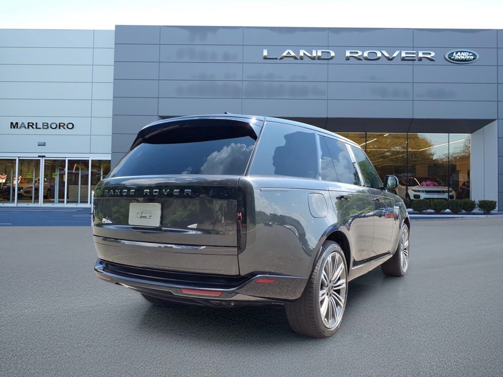 New 2026 Land Rover Range Rover SE AWD/4WD image 2