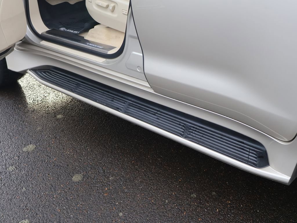 Used 2019 Lexus LX 570 570 image 36