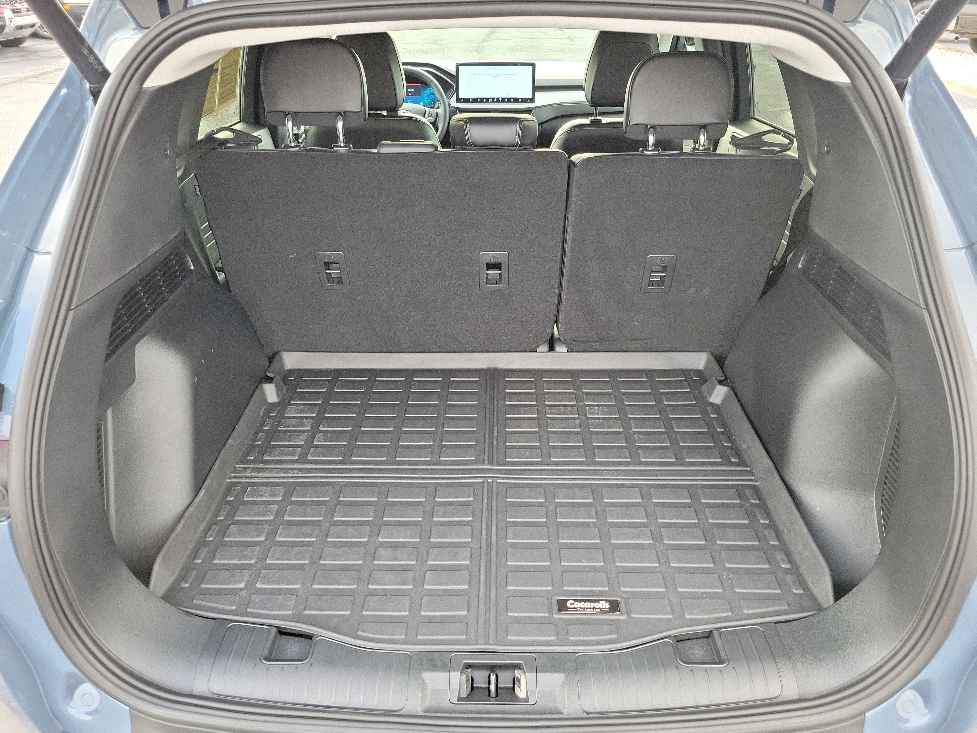 Used 2025 Ford Escape Platinum AWD/4WD image 11