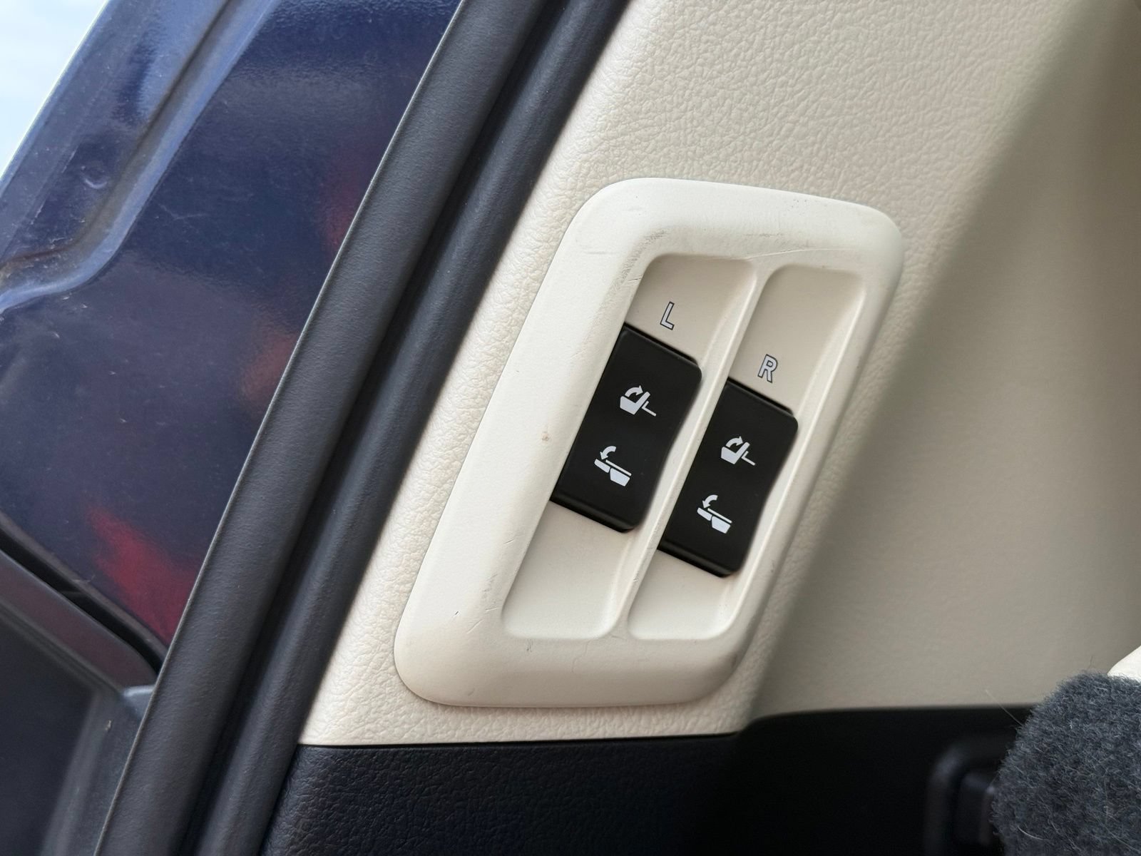 Used 2022 Lexus GX 460 Premium AWD/4WD image 23