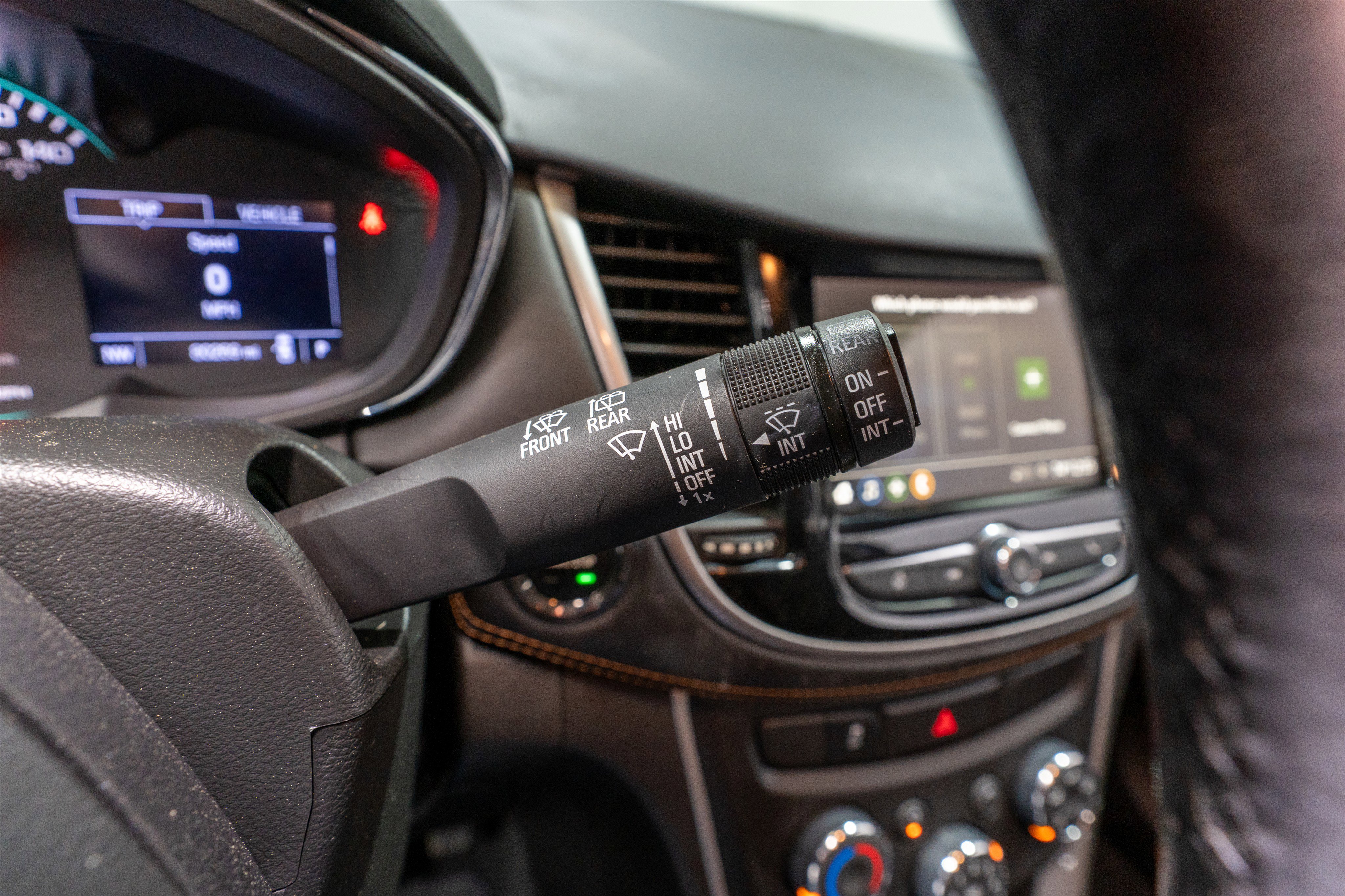 Used 2019 Chevrolet Trax LT w/ LT Convenience Package image 24