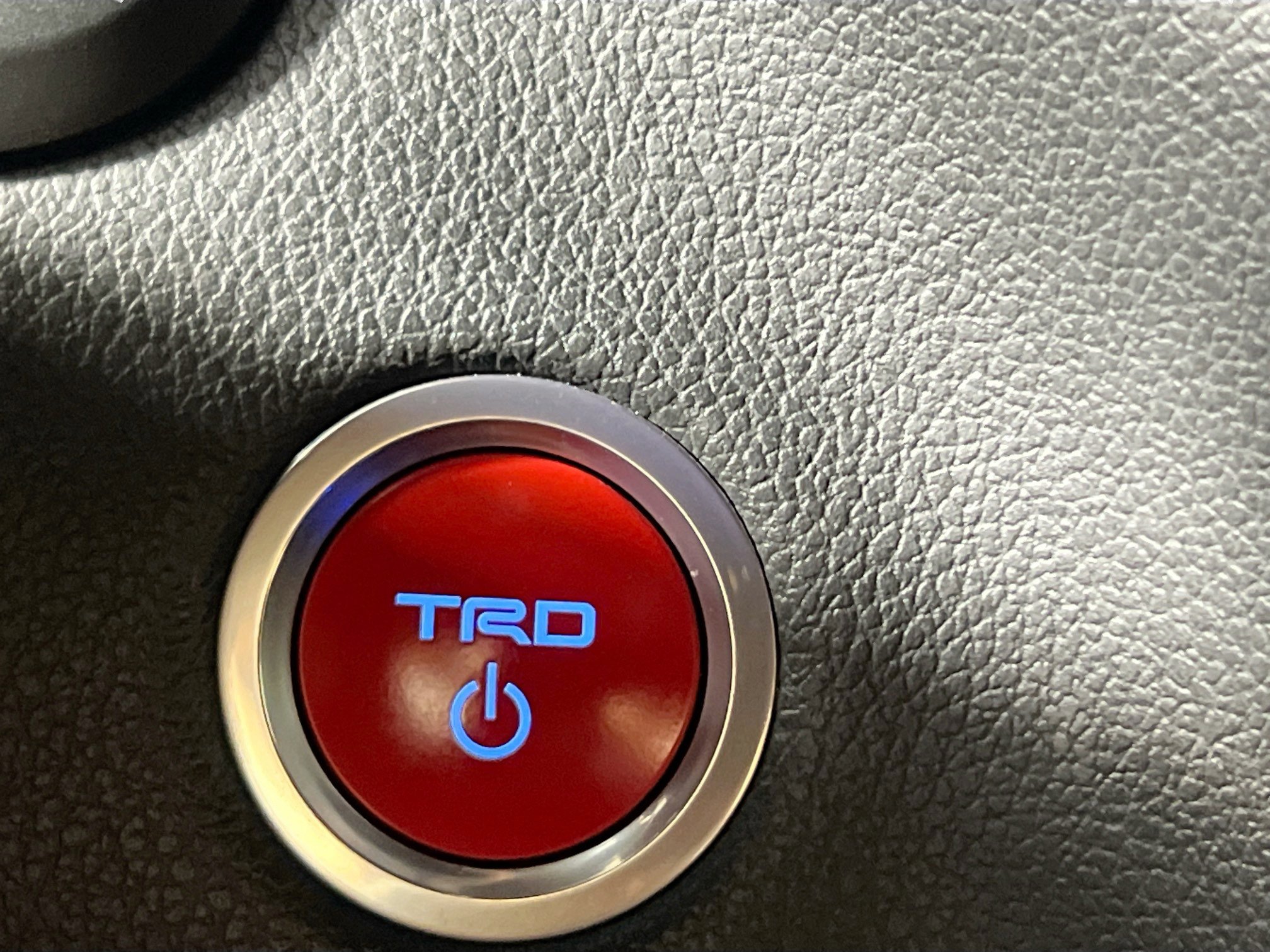 Used 2024 Toyota Sequoia TRD Pro AWD/4WD image 24