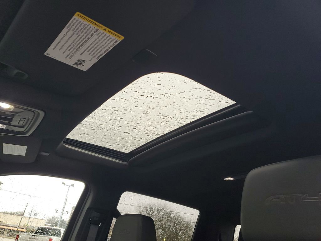 Used 2022 GMC Sierra 1500 AT4 w/ AT4 Premium Package image 20