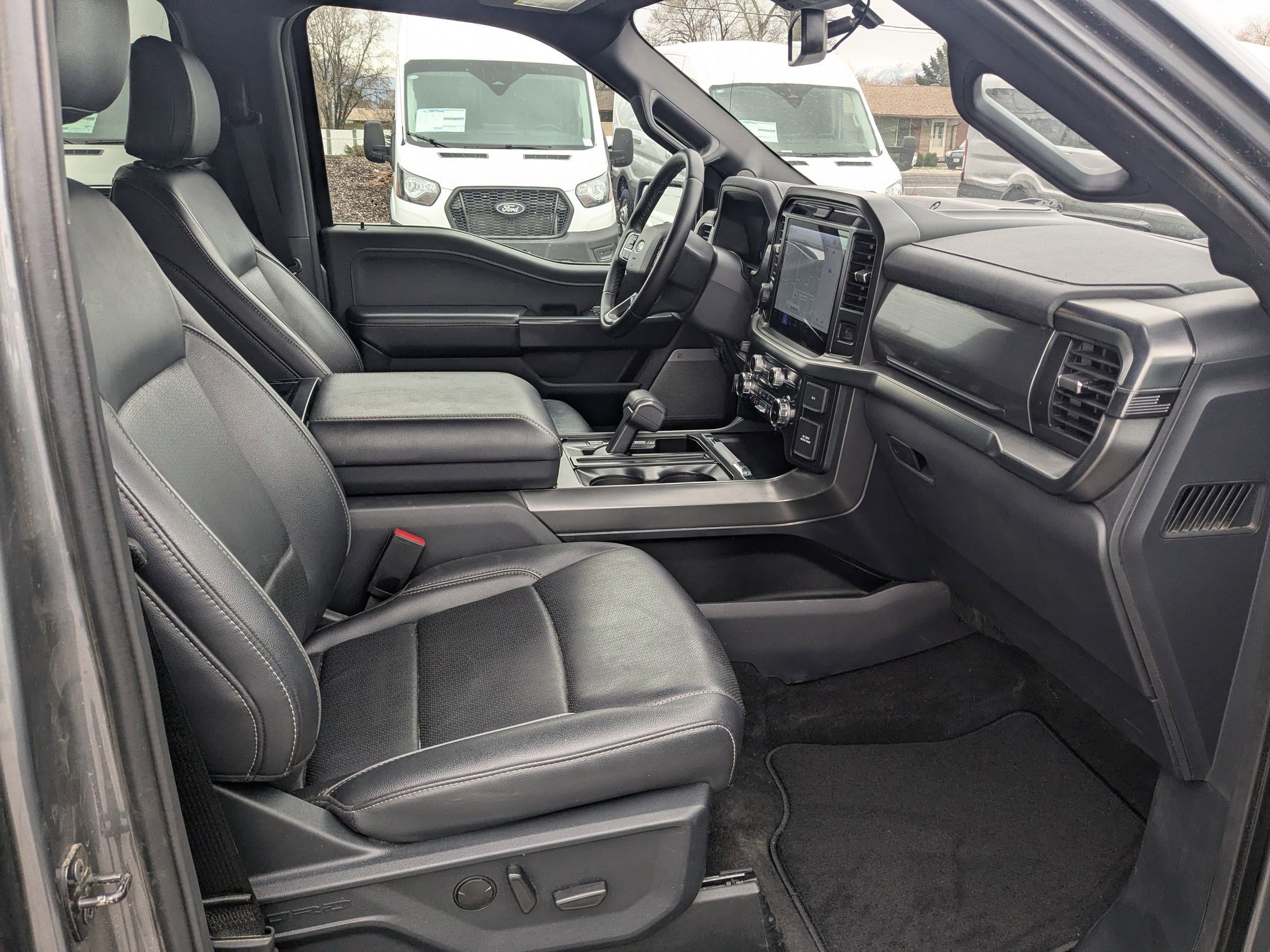 Used 2025 Ford F150 Lariat w/ Bed Utility Package AWD/4WD image 35