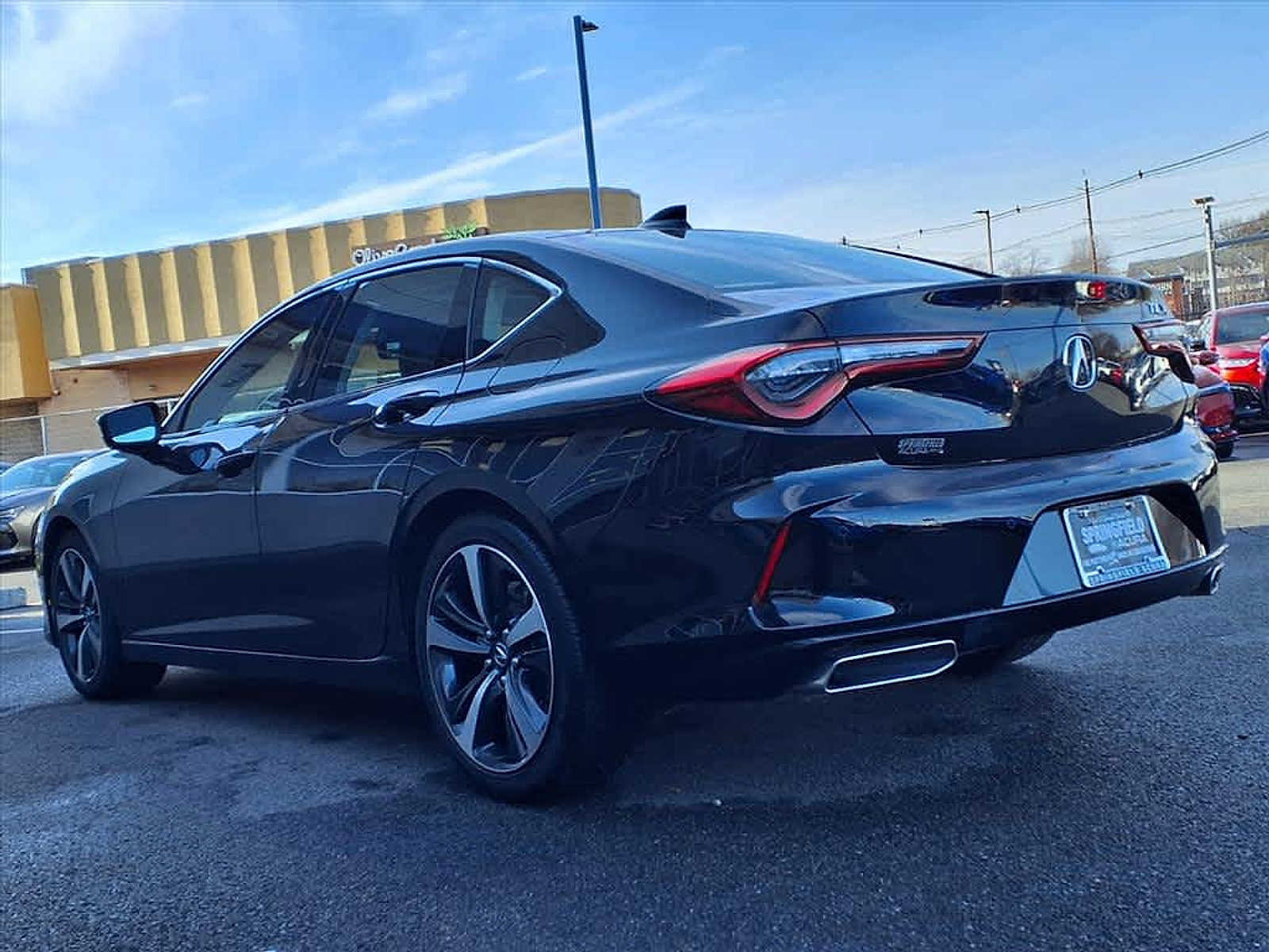 Certified 2025 Acura TLX w/ Technology Package image 4