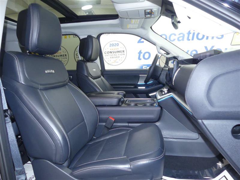 Used 2026 Ford Expedition Max Platinum AWD/4WD image 8