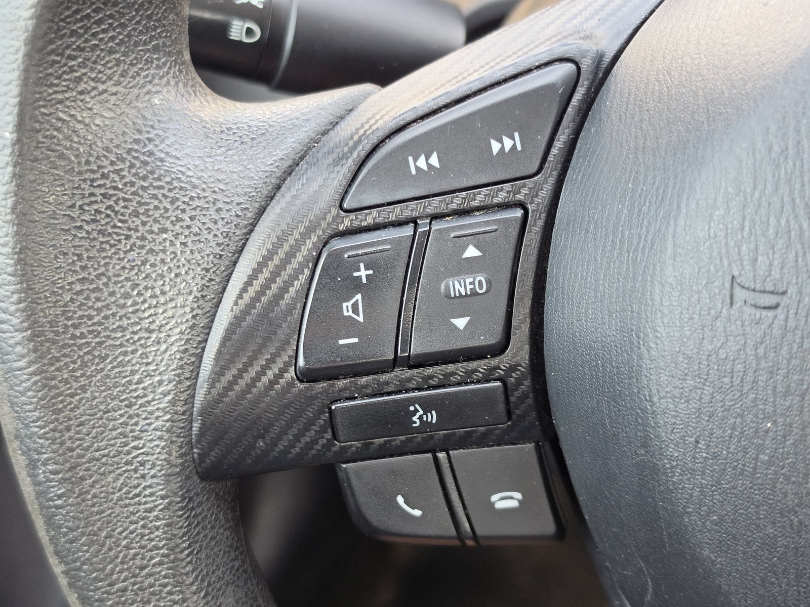 Used 2016 MAZDA MAZDA3 i Sport FWD image 16