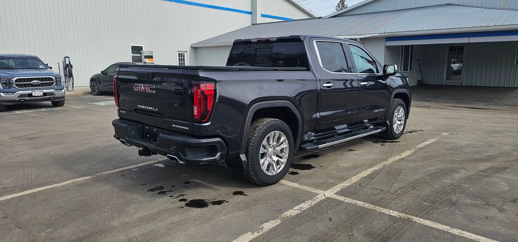 Used 2023 GMC Sierra 1500 Denali w/ Technology Package image 8