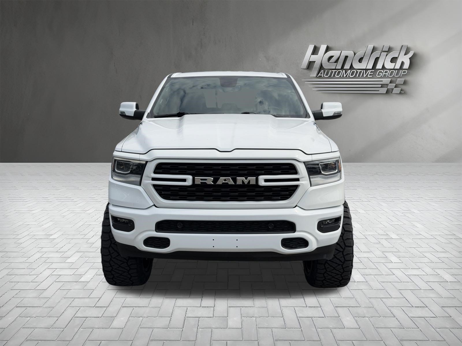 Used 2023 RAM 1500 Big Horn AWD/4WD image 3