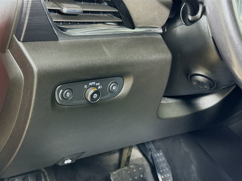 Used 2021 Chevrolet Traverse High Country w/ LPO, Floor Liner Package image 10