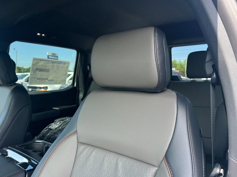 New 2025 Ford F150 Lariat w/ Equipment Group 501A Mid image 19