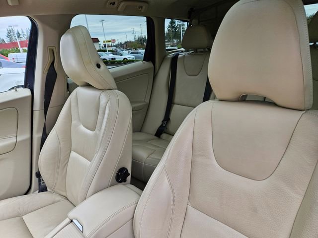 Used 2014 Volvo XC60 T6 image 14
