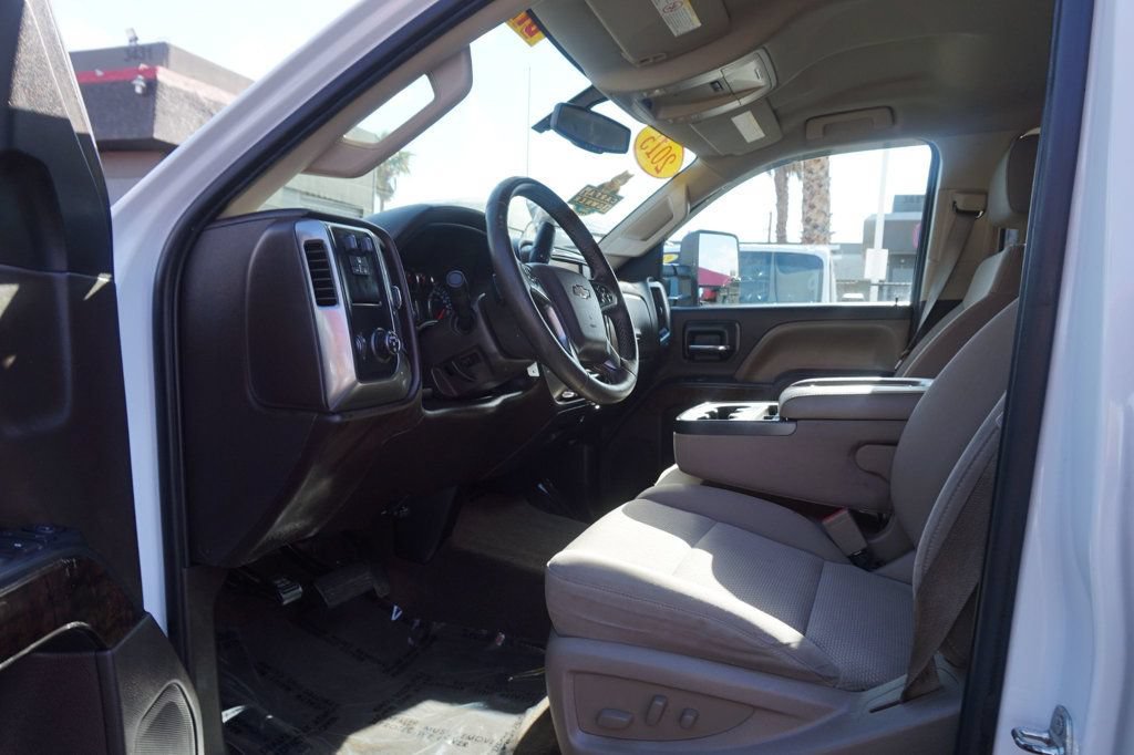 Used 2015 Chevrolet Silverado 2500 LT w/ LT Convenience Package RWD image 18