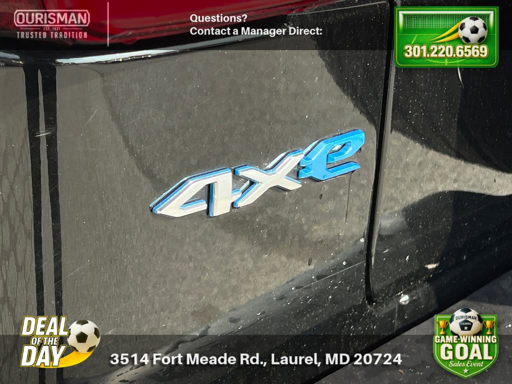 Used 2024 Jeep Wrangler Unlimited Sahara AWD/4WD image 24