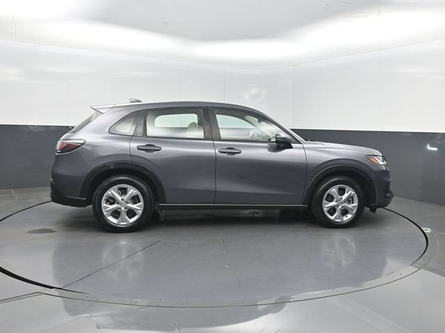 Used 2023 Honda HR-V LX image 31