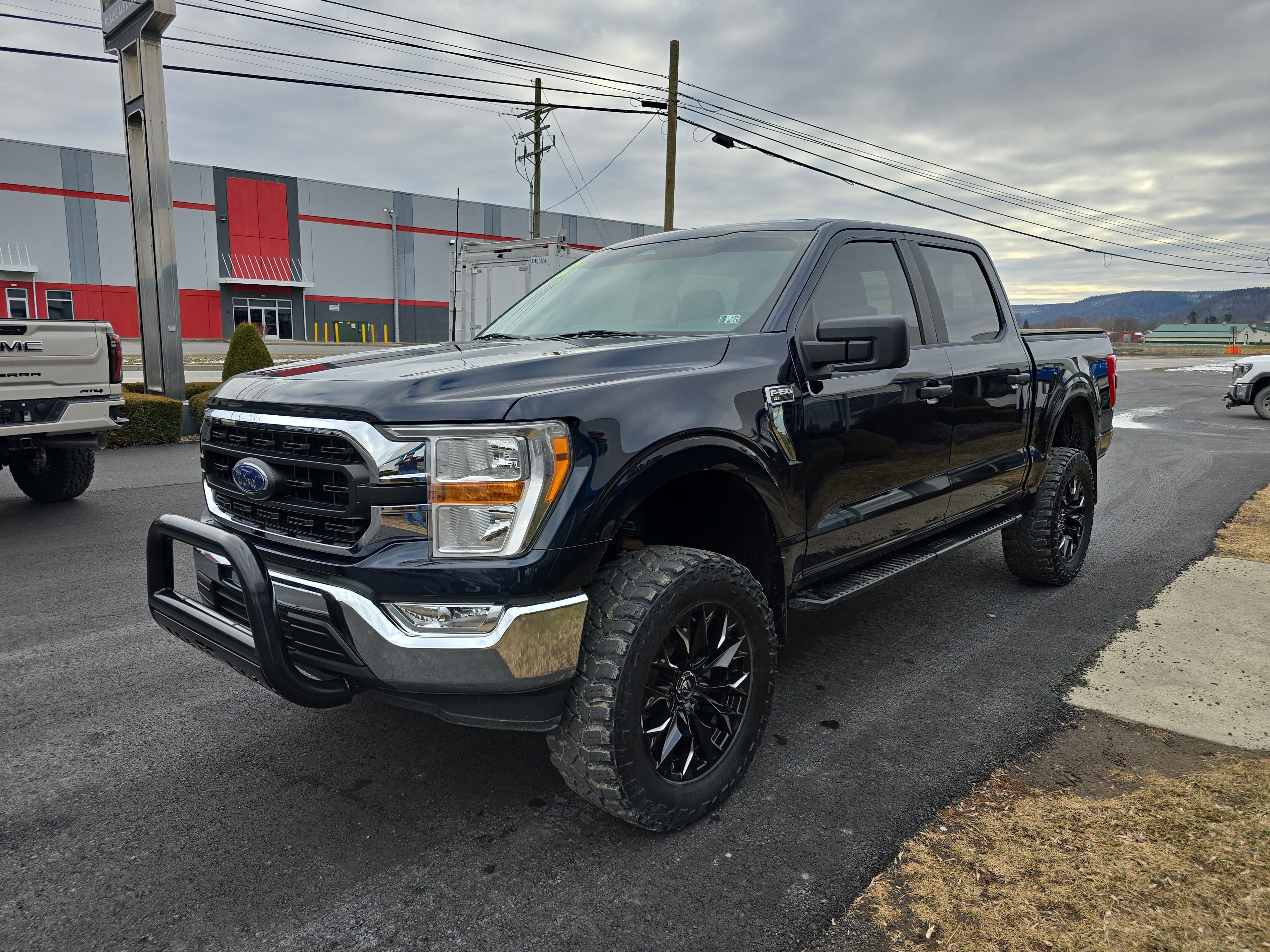 Used 2022 Ford F150 XLT image 8