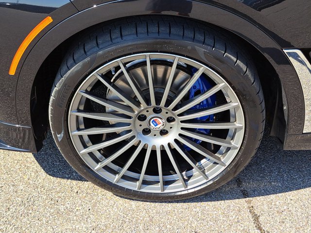 Used 2023 BMW ALPINA XB7 image 6