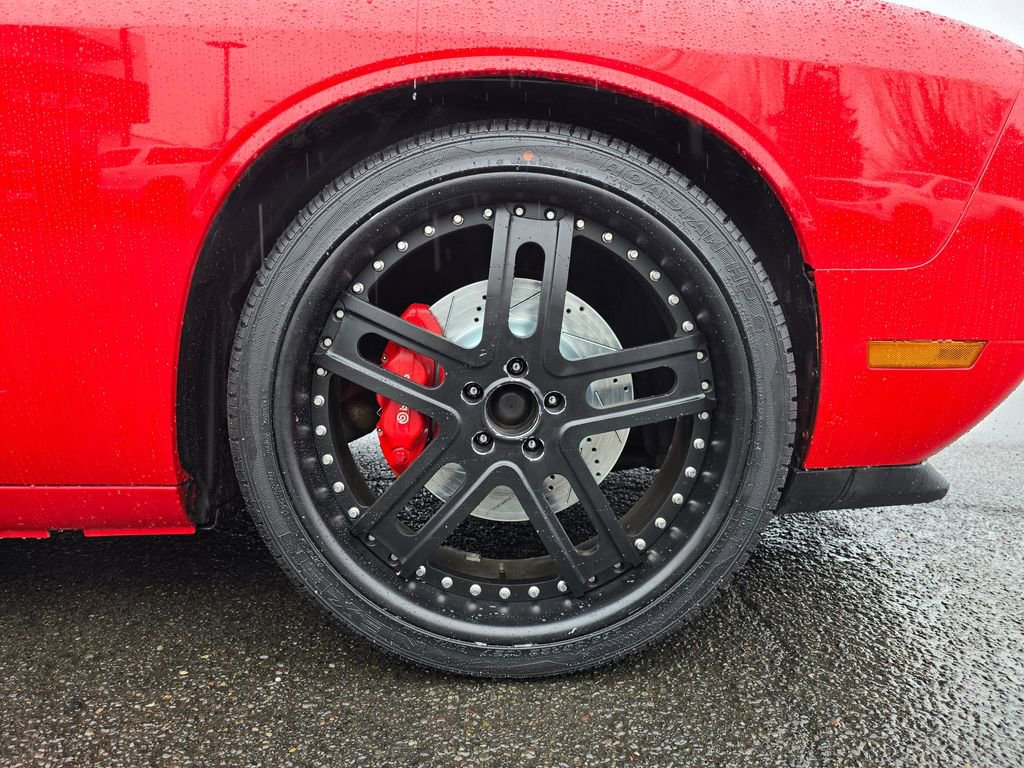 Used 2009 Dodge Challenger SRT8 image 9