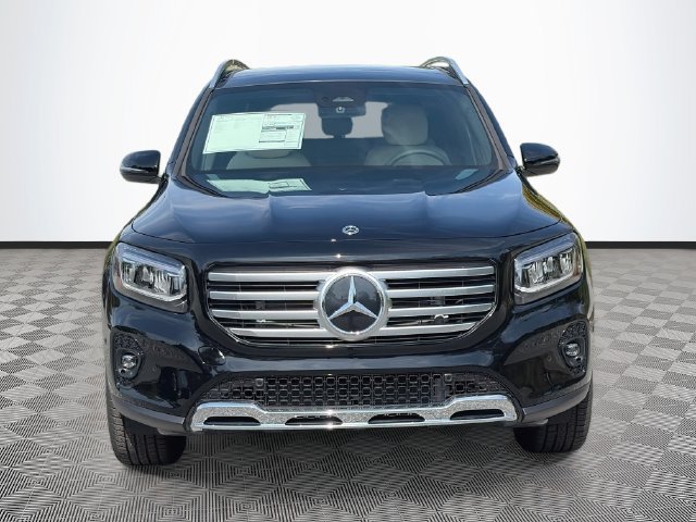 New 2026 Mercedes-Benz GLB 250 4MATIC image 2
