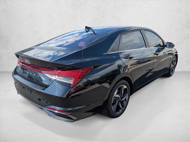 Used 2021 Hyundai Elantra Limited w/ Cargo Package image 5