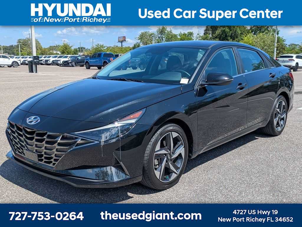 Certified 2023 Hyundai Elantra Limited w/ Cargo Package