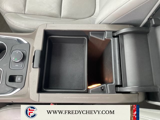 Used 2020 Chevrolet Traverse LT FWD image 26