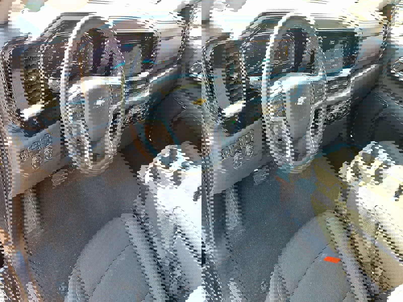 Used 2023 Chevrolet Silverado 1500 LT image 16