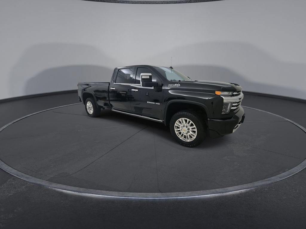 Used 2022 Chevrolet Silverado 2500 High Country AWD/4WD image 2