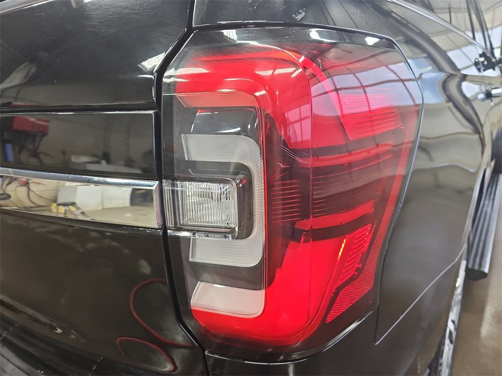 Used 2023 Ford Expedition Limited image 36