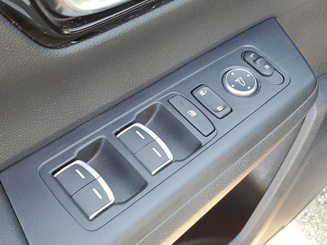 Used 2025 Honda CR-V Sport Touring image 18