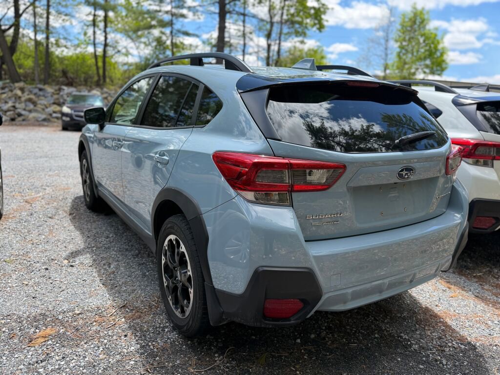 Used 2021 Subaru Crosstrek 2.0i Premium w/ Moonroof Package AWD/4WD image 6