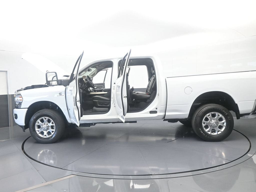 Used 2023 RAM 2500 Laramie AWD/4WD image 78