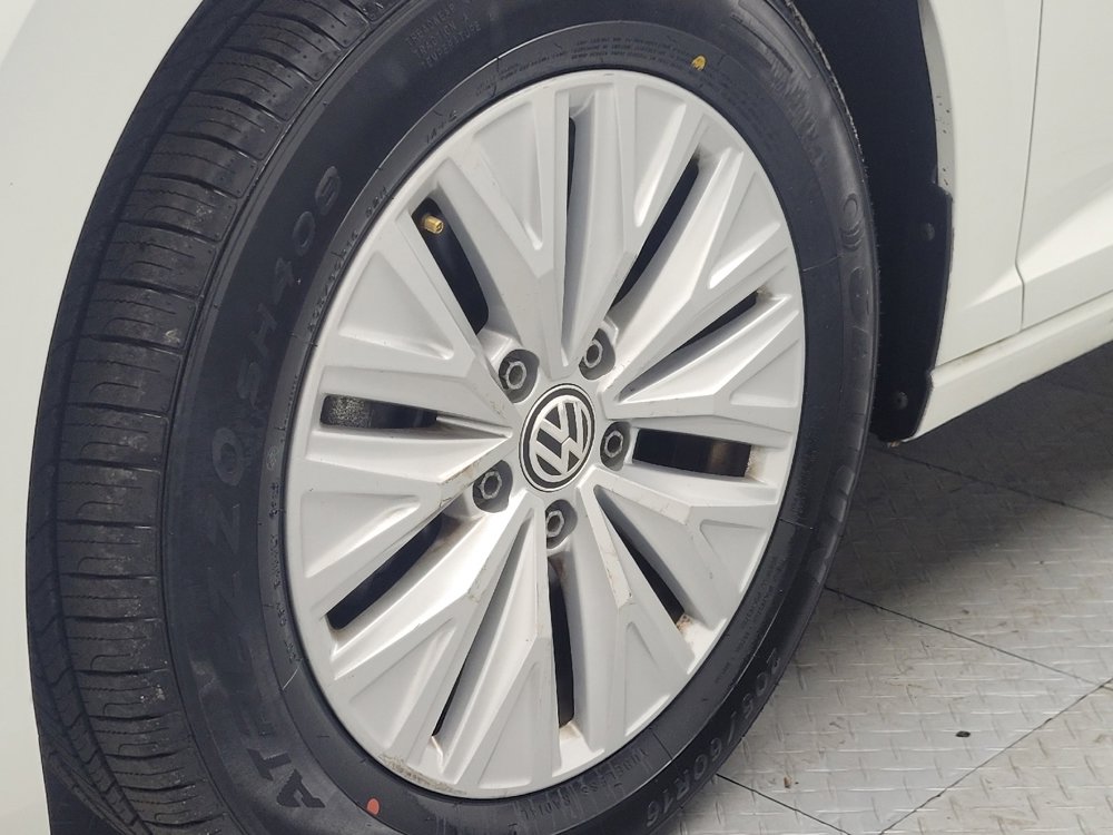 Used 2019 Volkswagen Jetta S w/ Driver Assistance Package image 31