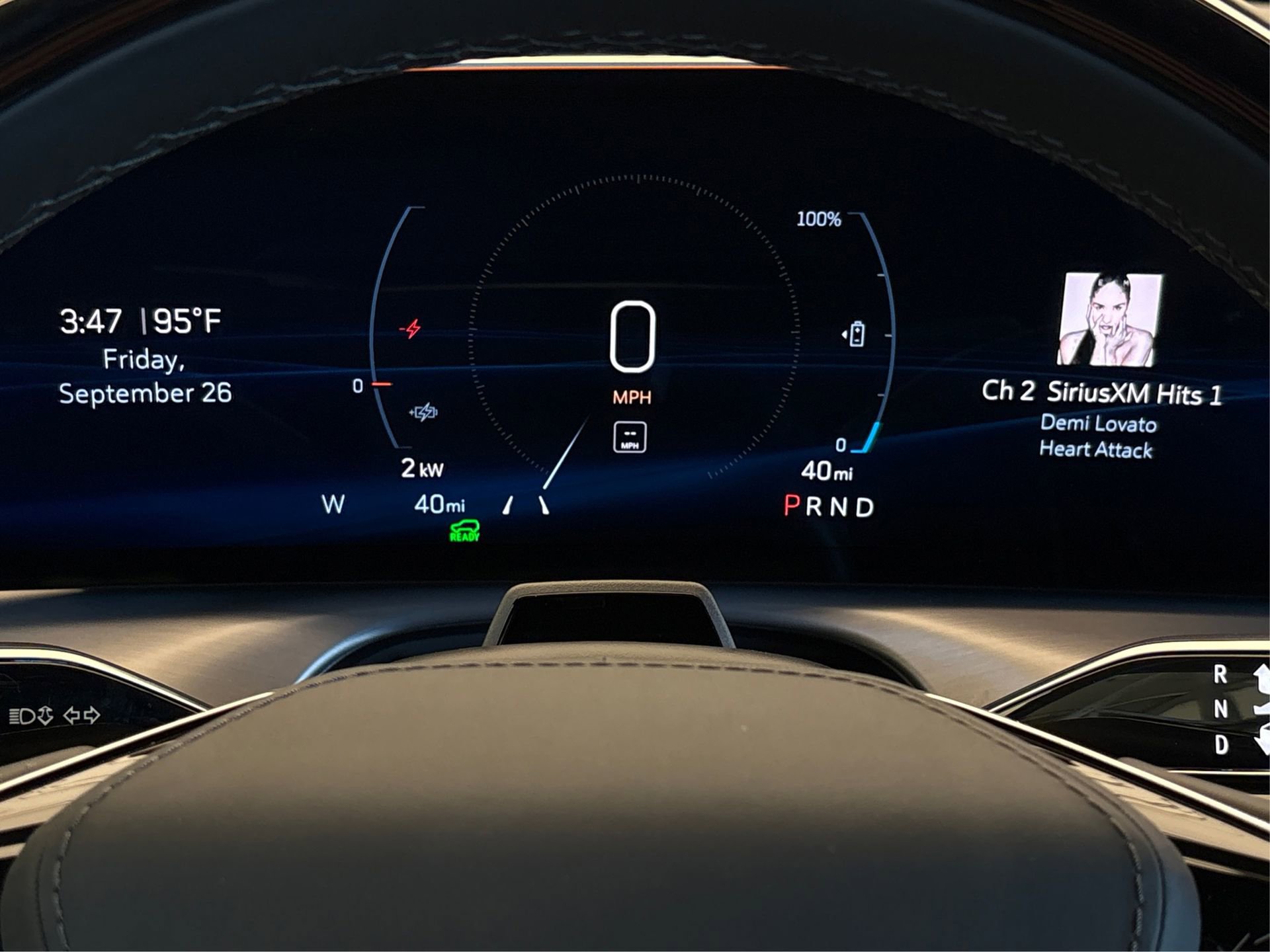 New 2026 Cadillac Vistiq Platinum image 18