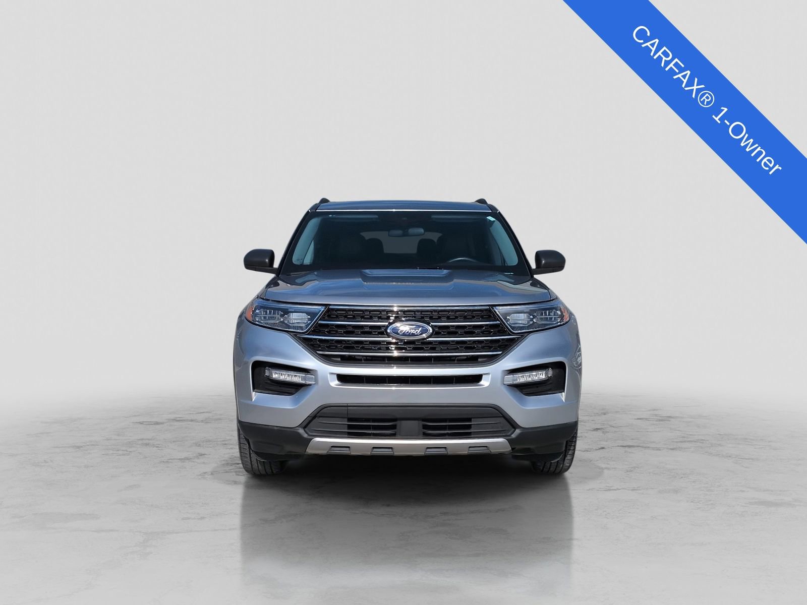 Used 2024 Ford Explorer XLT w/ Equipment Group 202A image 12