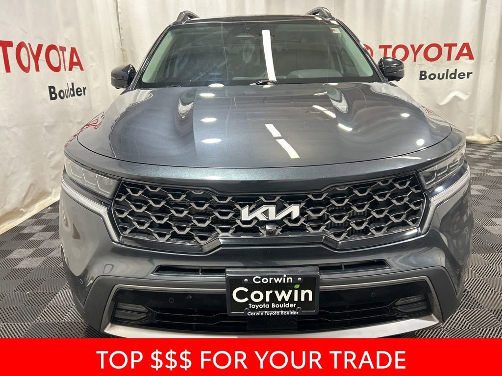 Used 2023 Kia Sorento SX Prestige image 2