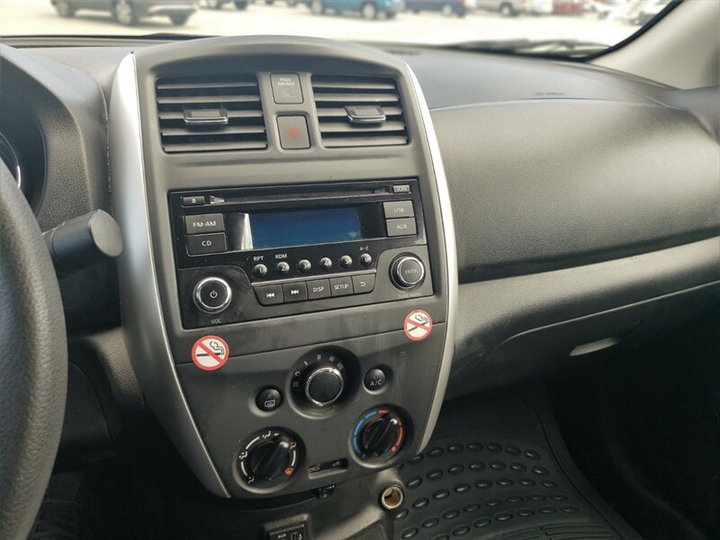 Used 2018 Nissan Versa SV FWD image 11