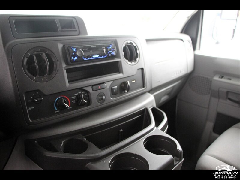 Used 2022 Ford E-450 and Econoline 450 Super Duty w/ Motorhome Prep Package RWD image 19