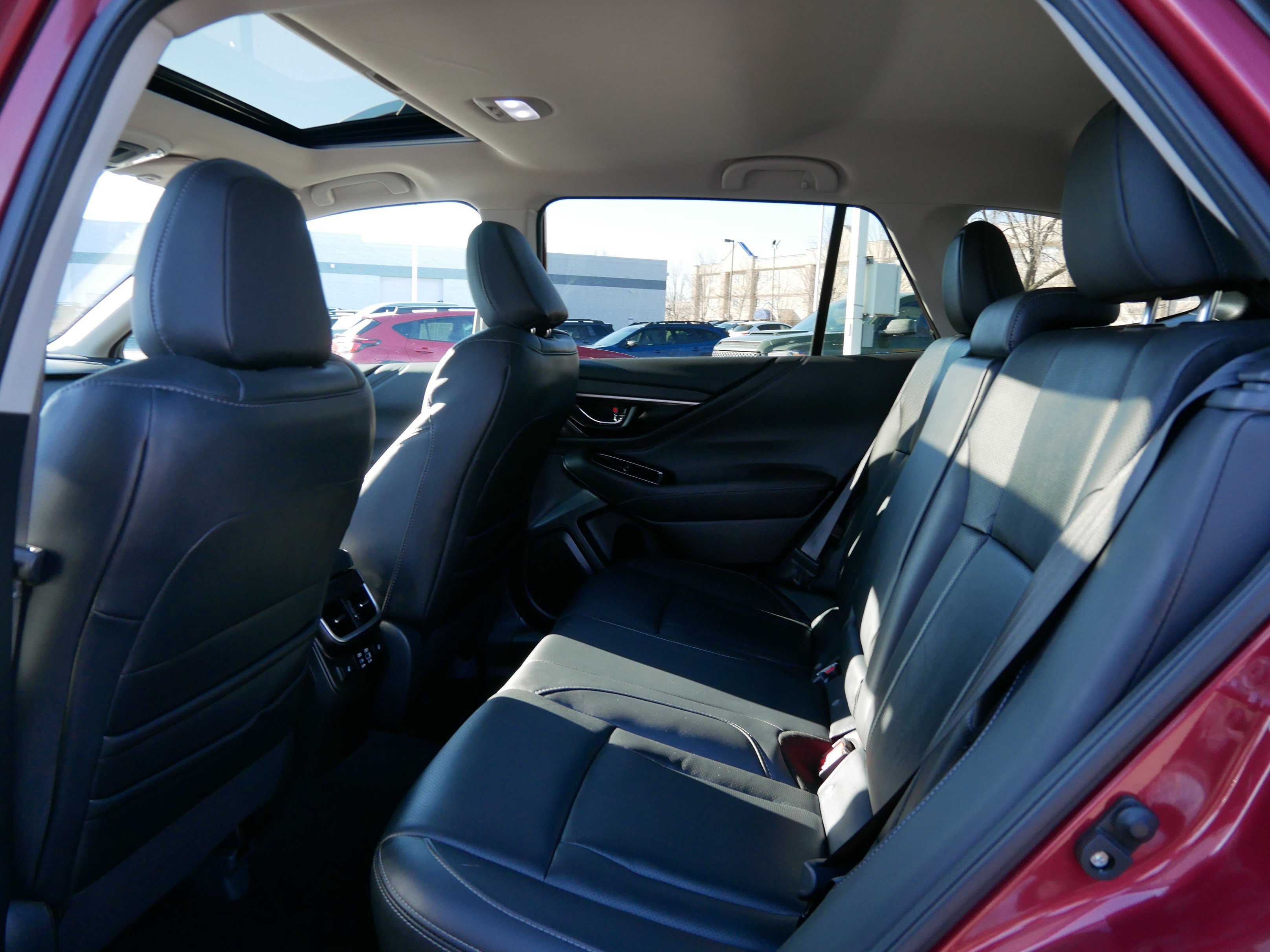 Certified 2025 Subaru Outback Touring image 33