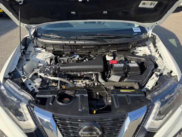Used 2020 Nissan Rogue SV AWD/4WD image 24
