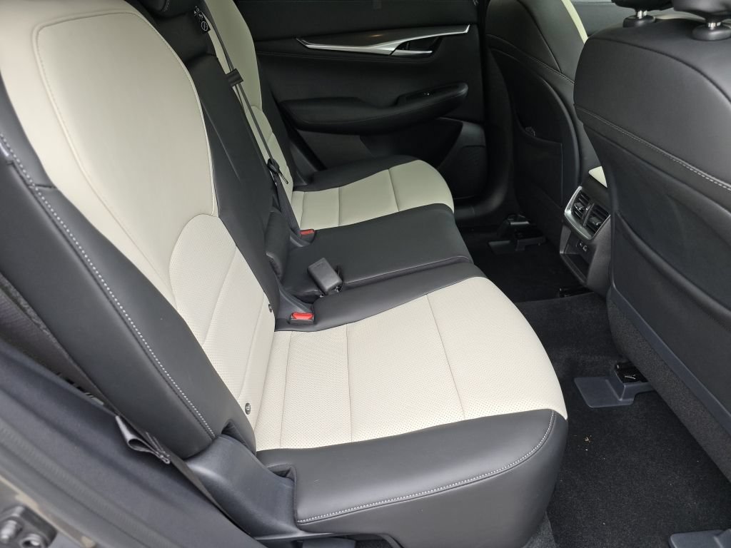 Certified 2025 INFINITI QX55 Luxe w/ Cargo Package AWD/4WD image 26