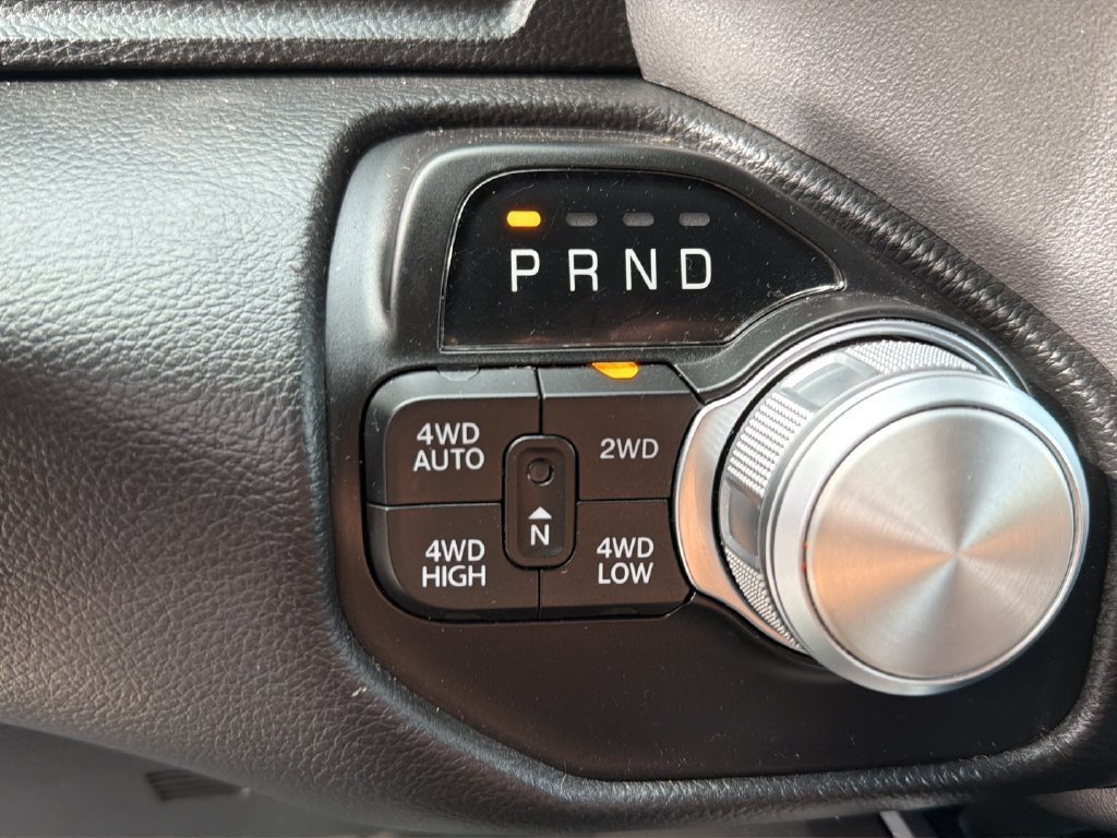 Used 2023 RAM 1500 Laramie AWD/4WD image 11