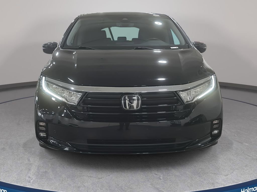 Used 2023 Honda Odyssey Touring image 3