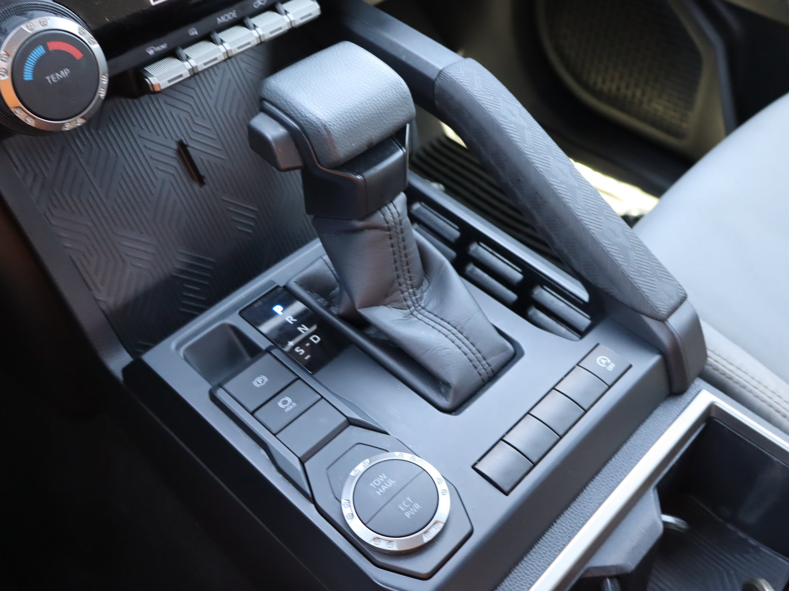 Used 2025 Toyota Tacoma SR5 RWD image 31