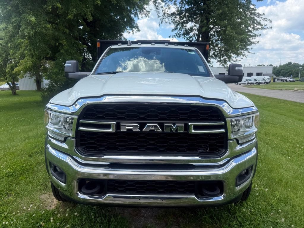 New 2024 RAM 5500 Tradesman w/ Safety Group AWD/4WD image 9