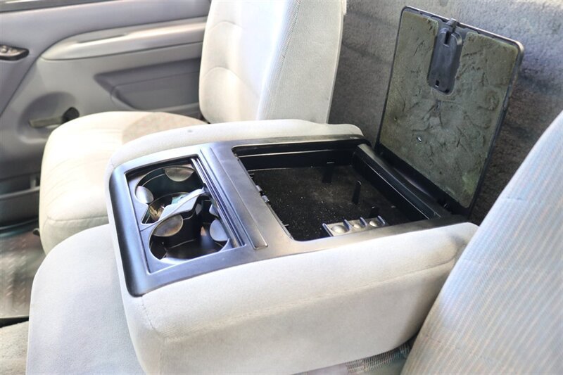 Used 1997 Ford F250 4x4 Regular Cab Heavy Duty image 83