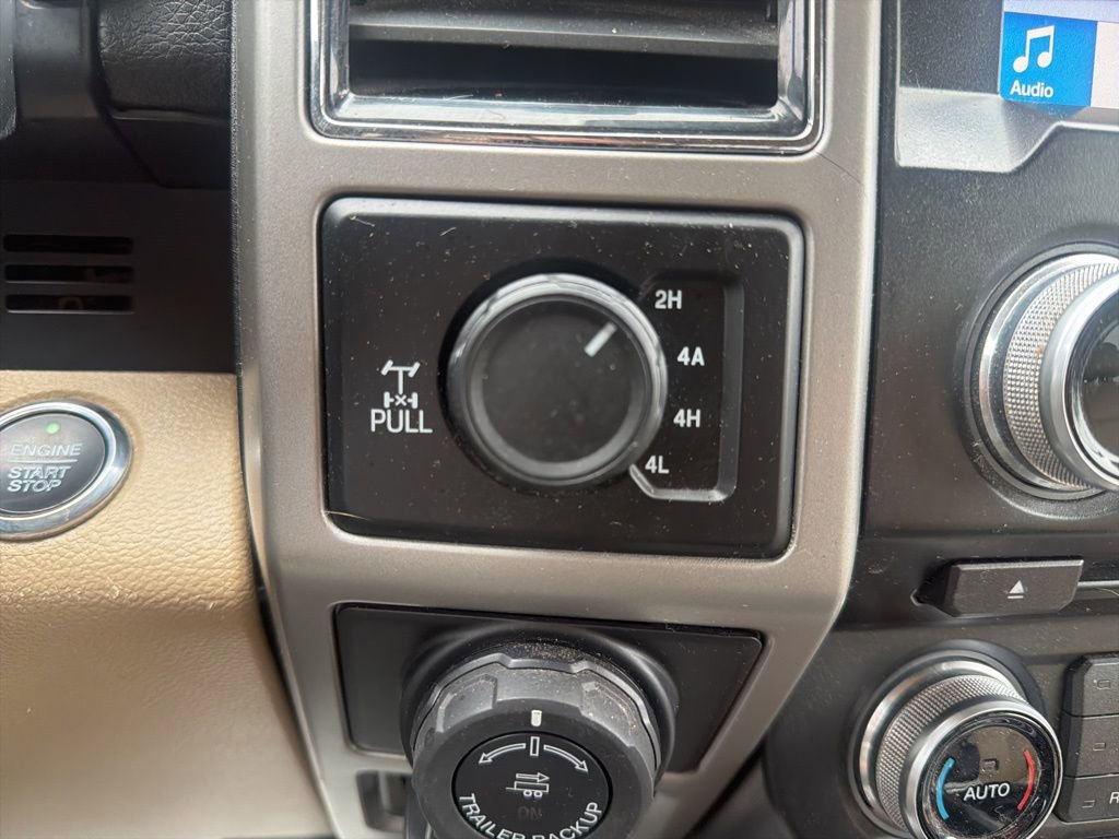 Used 2017 Ford F150 Lariat image 17