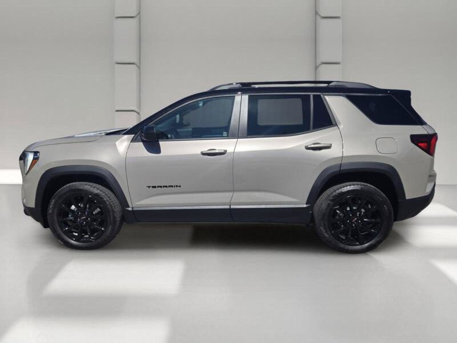 New 2026 GMC Terrain Elevation w/ Black Edition FWD image 4