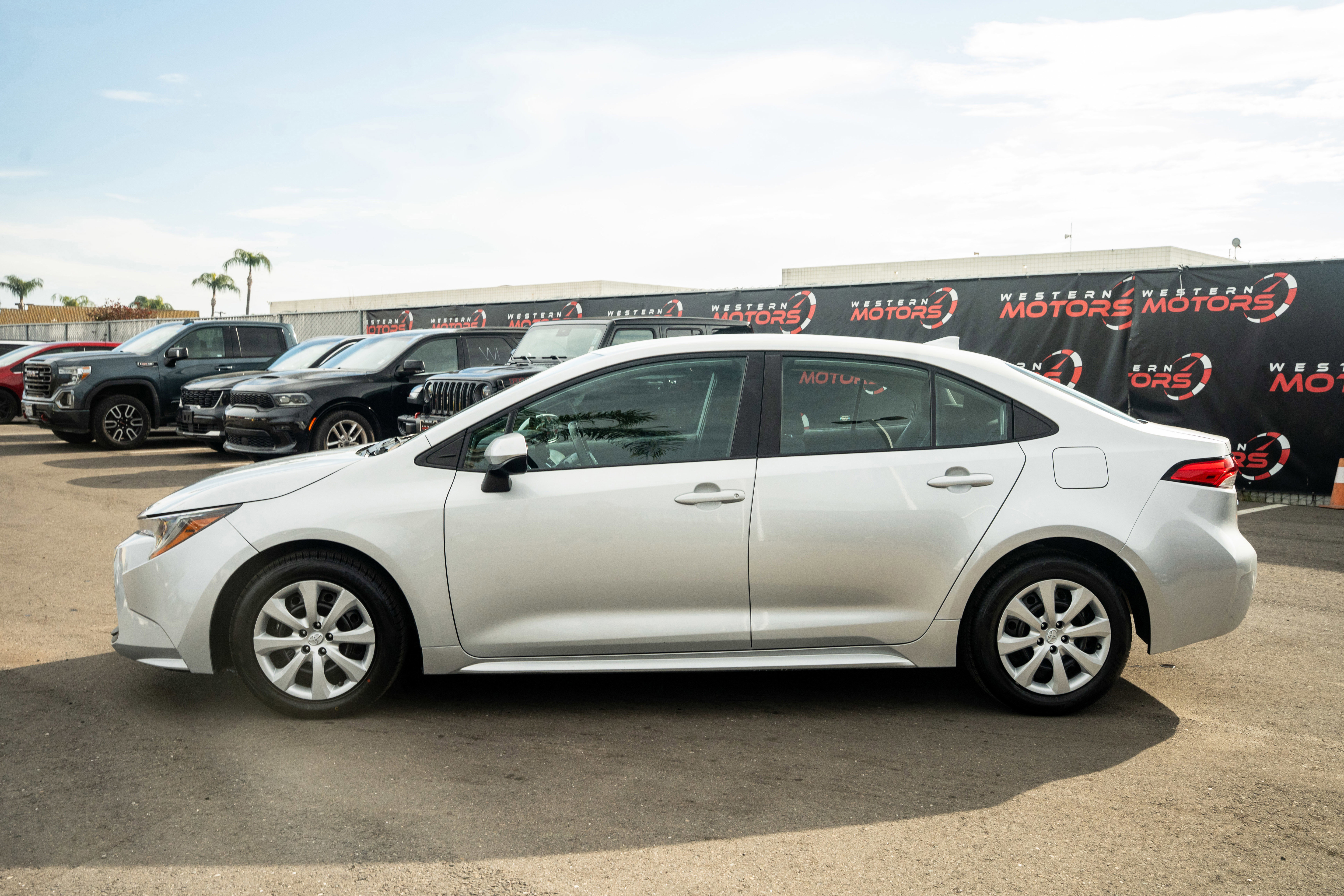 Used 2024 Toyota Corolla LE image 7