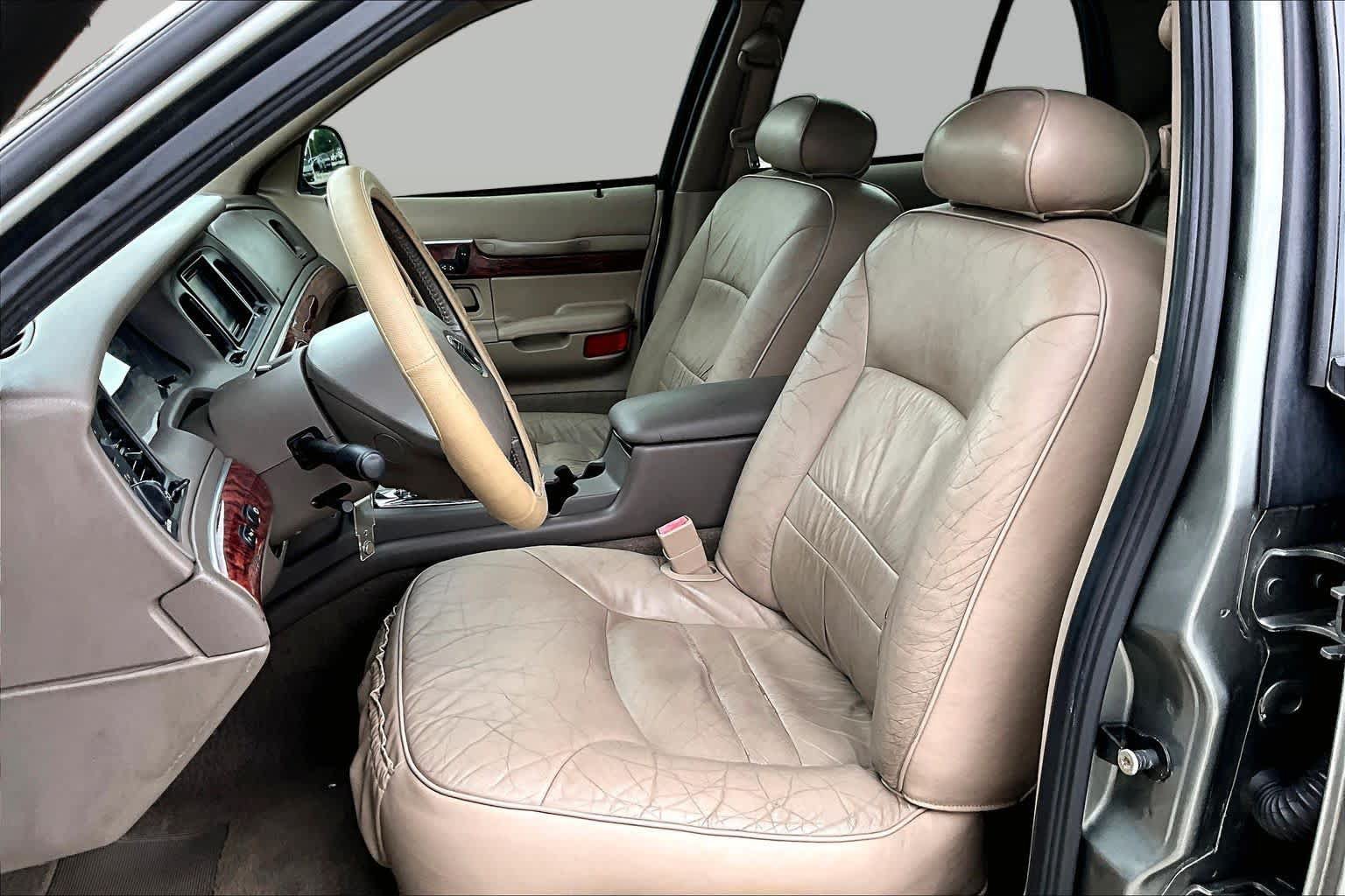 Used 2002 Mercury Grand Marquis LS RWD image 7